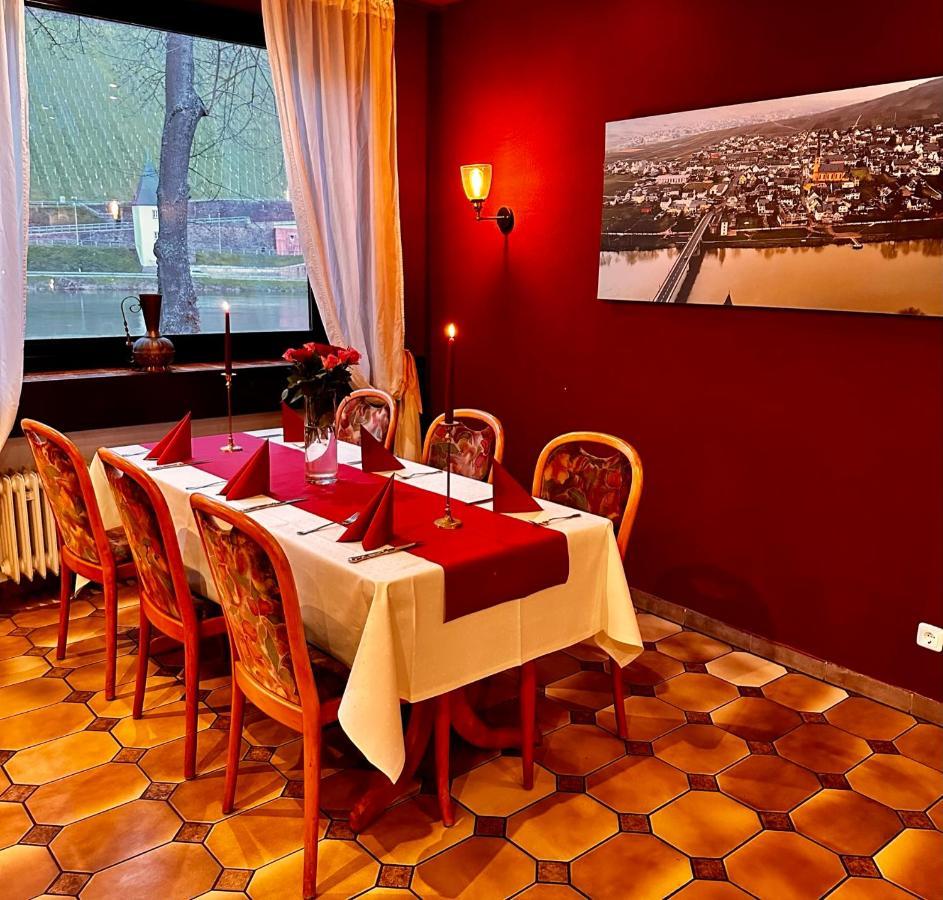 Hotel Krone Riesling 트리텐하임 외부 사진